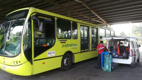 Buses del SITM cumplen con normas sobre emisiones contaminantes