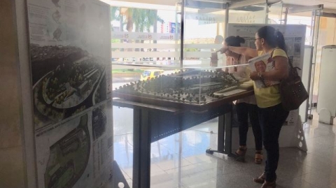 Maqueta del Portal Norte se exhibe en la Alcaldía de Bucaramanga