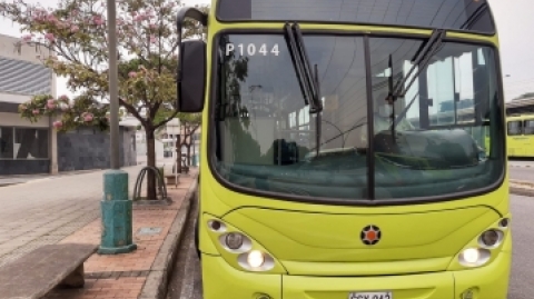 Ajustes a la operación de Metrolínea por el toque de queda en este puente festivo