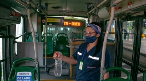 Con la campaña ‘Viajemos seguros, Metrolínea nos cuida’, se busca prevenir el virus 