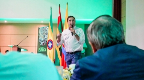 Alcalde de Bucaramanga solicitó apoyo al Gobierno Nacional para el SITM Metrolínea